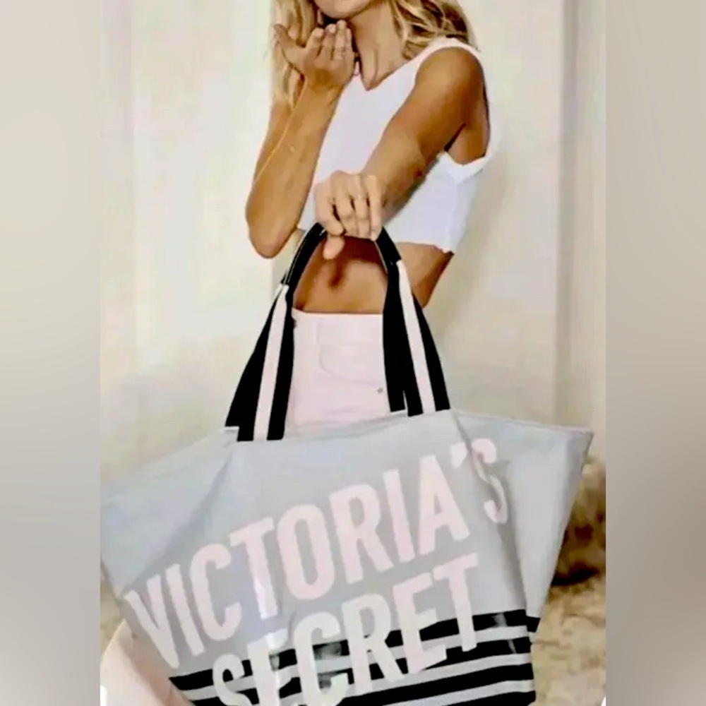 NWT $68 Victoria’s Secret canvas weekend zip tote bag double handles gray pink